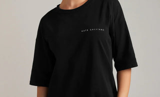 Oversized Tshirt Trend For Women - black oversized tshirt - black boyfriend shirt - kate galliano activewear