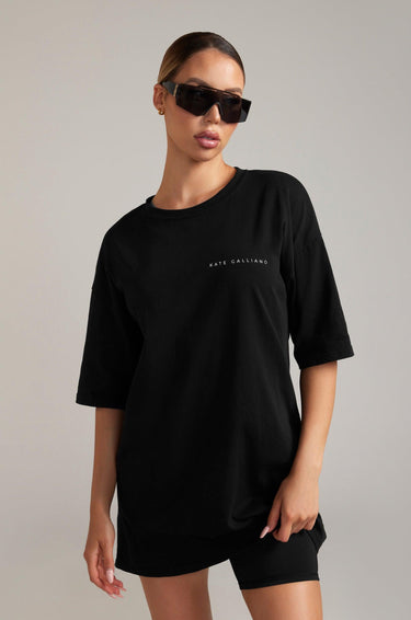 black oversized tee